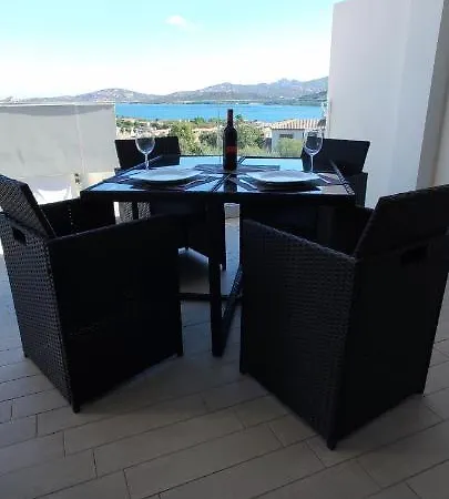 Apartamento Mt Consulting Vacanze Cannigione